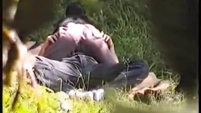Порно Онлайн Без Регистрации Парень получает отсос большого члена на массаже
